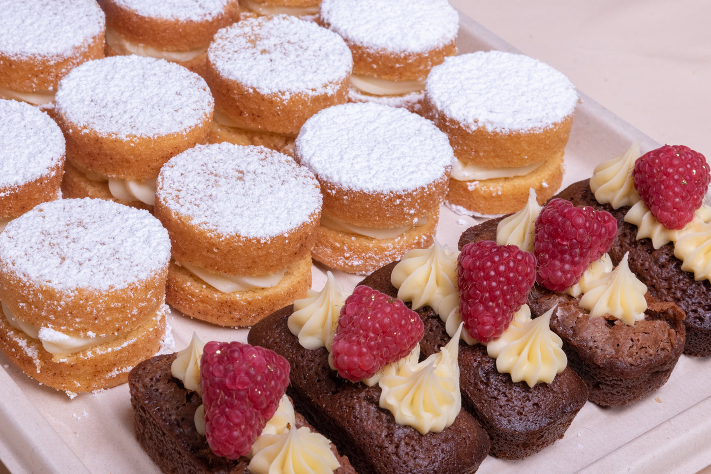 Mini Victoria Sponge & Brownie Platter